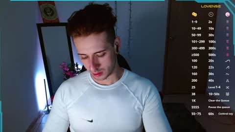 Snapshot of ares_blue chatting on 01/13/25, 11:08 ares blue online show from 01/13/25, 11:08