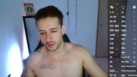 Snapshot of ares_blue chatting on 01/23/25, 11:04 ares blue online show from 01/23/25, 11:04