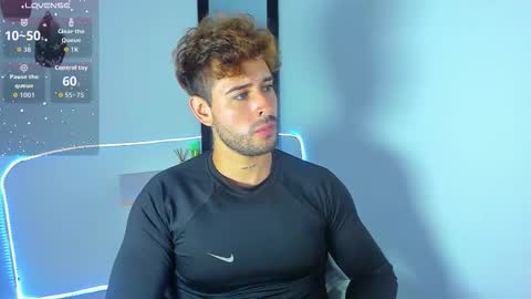 Snapshot of ares_blue chatting on 10/01/25, 02:34 ares blue online show from 10/01/25, 02:34