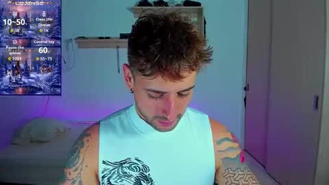 Snapshot of ares_blue chatting on 11/24/25, 11:21 ares blue online show from 11/24/25, 11:21