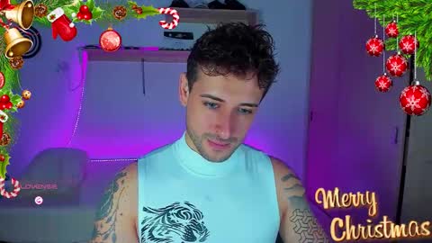 Snapshot of ares_blue chatting on 12/16/25, 11:15 ares blue online show from 12/16/25, 11:15