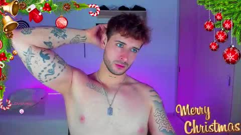 Snapshot of ares_blue chatting on 12/19/25, 12:12 ares blue online show from 12/19/25, 12:12