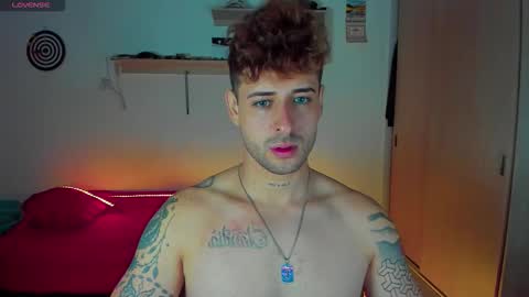 Snapshot of ares_blue chatting on 01/13/26, 12:21 ares blue online show from 01/13/26, 12:21