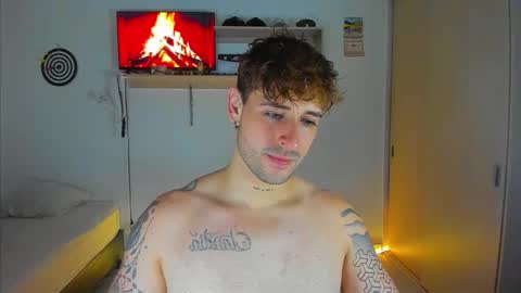 Snapshot of ares_blue chatting on 02/09/26, 12:09 ares blue online show from 02/09/26, 12:09