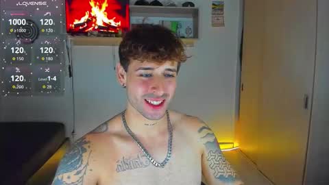 Snapshot of ares_blue chatting on 02/17/26, 12:40 ares blue online show from 02/17/26, 12:40