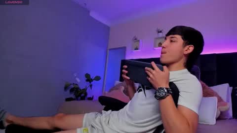 Ares online show from 12/02/25, 02:34