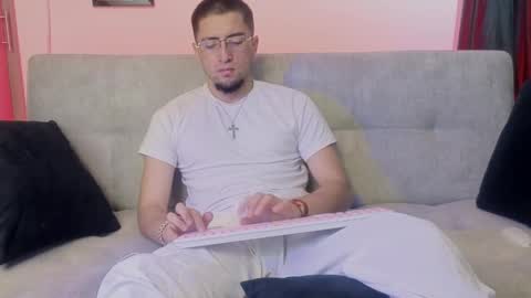 Mateo online show from 05/08/26, 03:06