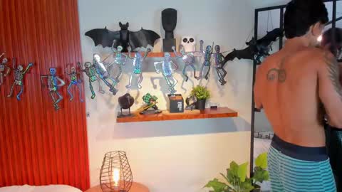 Snapshot of aress444 chatting on 09/26/25, 01:42 aress444 online show from 09/26/25, 01:42