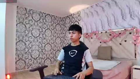 aress_tay online show from 05/19/26, 05:25