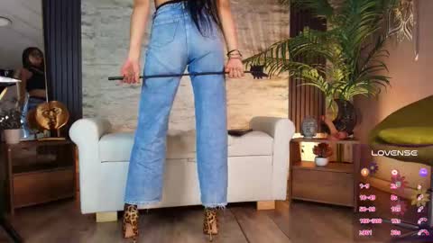 Aleja online show from 12/04/25, 11:35