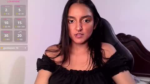 Bella online show from 09/30/25, 10:26