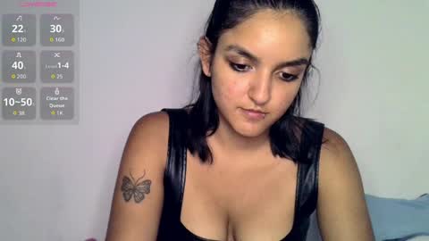 Bella online show from 05/08/26, 03:01