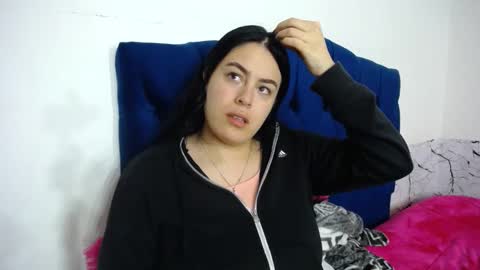 Snapshot of ari_coohachelaa chatting on 10/04/25, 09:46 ARIANNA online show from 10/04/25, 09:46