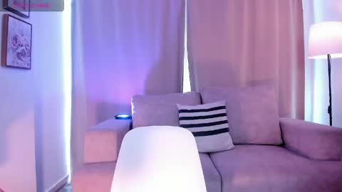 Ari online show from 05/05/26, 02:25