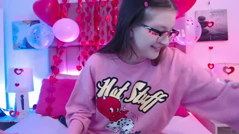 Ahri James online show from 02/14/25, 04:09