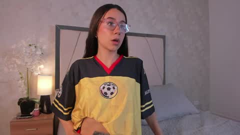 Ari Wilde online show from 06/27/26, 12:44