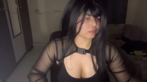 Snapshot of aria003 chatting on 04/08/26, 02:39 Aria online show from 04/08/26, 02:39