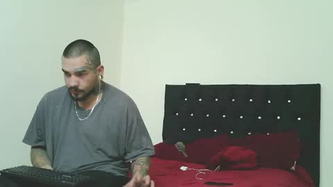 Snapshot of aria_and_nick chatting on 02/01/26, 12:53 ARIA AND. NICK online show from 02/01/26, 12:53