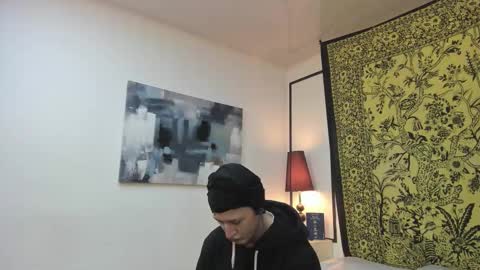 aria y orien  online show from 11/25/25, 11:10