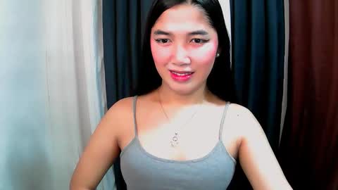 Snapshot of aria_fucks chatting on 11/05/25, 06:24 ARIA online show from 11/05/25, 06:24