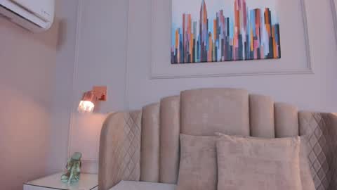 Snapshot of aria_greco chatting on 12/04/24, 02:53 Aria  online show from 12/04/24, 02:53