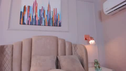 Snapshot of aria_greco chatting on 12/06/24, 03:08 Aria  online show from 12/06/24, 03:08