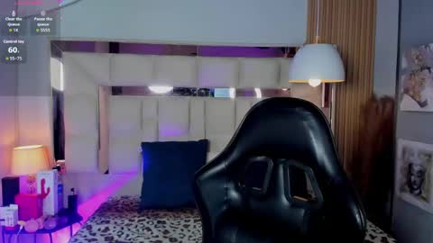 Aria Jones online show from 05/04/26, 09:11