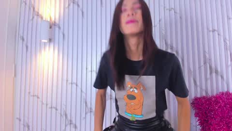 Aria Millers  online show from 02/01/25, 07:13