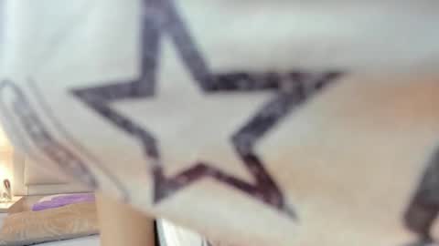 aria_walker_ online show from 03/15/26, 11:49