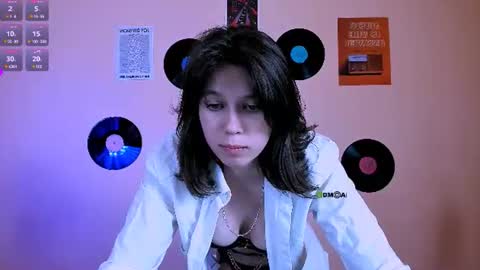 Snapshot of aria_wild_ chatting on 06/14/26, 02:24 aria_wild_ online show from 06/14/26, 02:24