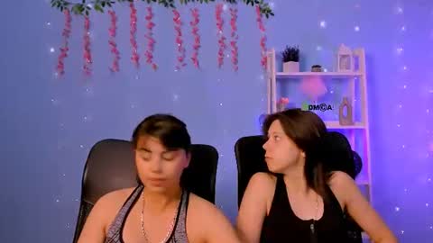 Snapshot of aria_wild_ chatting on 07/23/26, 01:58 aria_wild_ online show from 07/23/26, 01:58