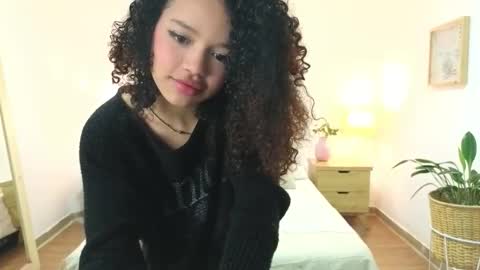 ariaa_23 online show from 09/08/25, 02:27