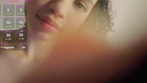 ariaa_23 online show from 04/26/26, 01:31