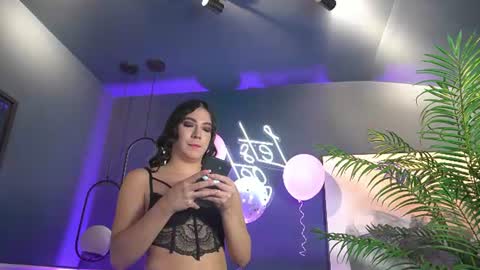 Snapshot of ariaa_isabell chatting on 06/12/26, 04:28 Ariaa online show from 06/12/26, 04:28