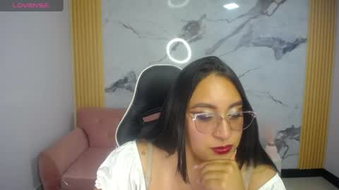 Snapshot of ariabliss_ch chatting on 06/16/26, 09:06 ariabliss_ch online show from 06/16/26, 09:06