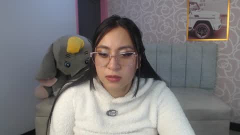 Snapshot of ariabliss_ch chatting on 06/25/26, 05:12 ariabliss_ch online show from 06/25/26, 05:12