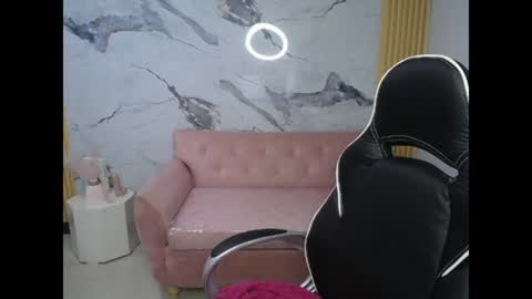 Snapshot of ariabliss_ch chatting on 07/16/26, 03:23 ariabliss_ch online show from 07/16/26, 03:23