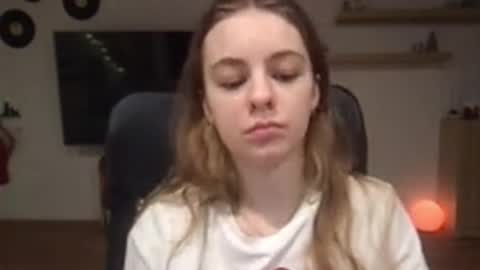 Snapshot of ariacreazy chatting on 12/06/24, 09:13 AriaCreazy online show from 12/06/24, 09:13