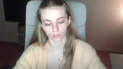 Snapshot of ariacreazy chatting on 01/18/26, 09:07 AriaCreazy online show from 01/18/26, 09:07