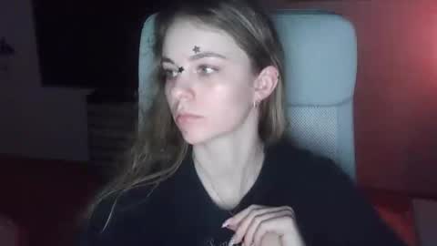 Snapshot of ariacreazy chatting on 03/04/26, 09:43 AriaCreazy online show from 03/04/26, 09:43