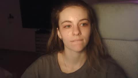 AriaCreazy online show from 04/21/26, 08:23