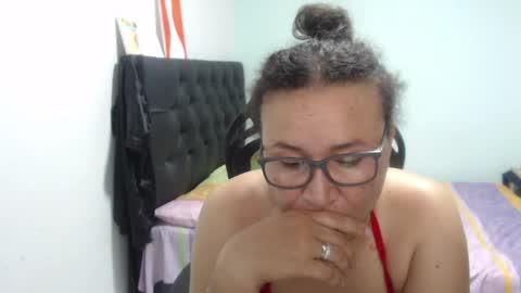 ...Ariana... online show from 05/06/26, 04:56