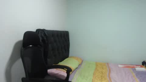 ...Ariana... online show from 05/15/26, 05:31