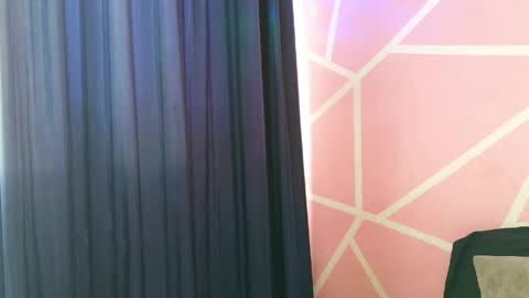 dafna lorens  online show from 05/12/26, 07:00