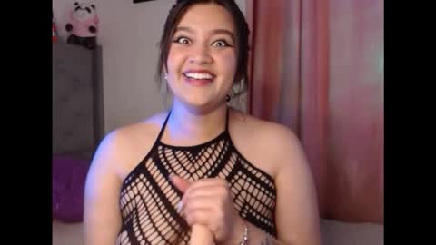 Ari online show from 11/29/25, 05:21