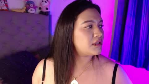 Snapshot of ariadna_martin chatting on 05/21/26, 03:13 Ari online show from 05/21/26, 03:13