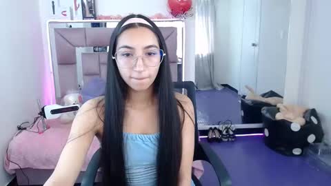 Snapshot of ariadnacappelletty_ chatting on 01/11/25, 03:31 ariadnacappelletty online show from 01/11/25, 03:31