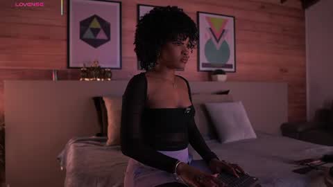 Aria Foster online show from 06/30/26, 03:51
