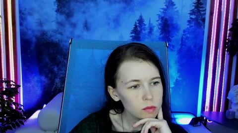 Snapshot of ariagracen chatting on 04/04/26, 08:23 Aria online show from 04/04/26, 08:23