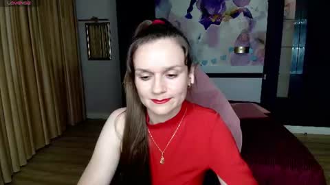 AriaGray online show from 06/25/26, 08:24
